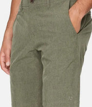 Load image into Gallery viewer, STS1107-622 Olive 7 Diamond Hybrid Short