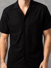 Load image into Gallery viewer, 262126-626 BS Black SS Shirt
