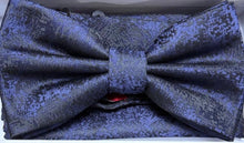 Load image into Gallery viewer, BT3096-1225 BQ Patterned Bow Tie Set
