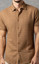 Load image into Gallery viewer, 252112-0426 BS Brown Open-Knit Diamond SS Shirt
