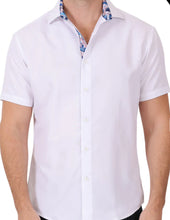 Load image into Gallery viewer, 242107-625 White SS Shirt W/Contrasting Collar &amp; Plaquet
