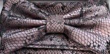 Load image into Gallery viewer, BT707-1225 BQ Bow Tie Set
