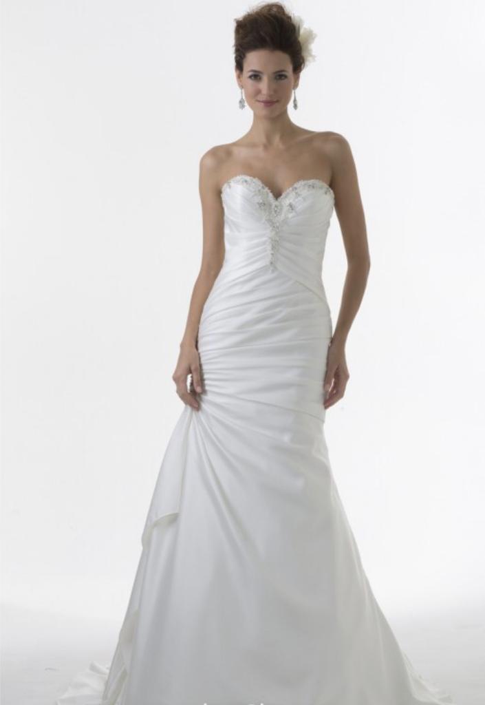 Venus Bridal Gown (Clearance)